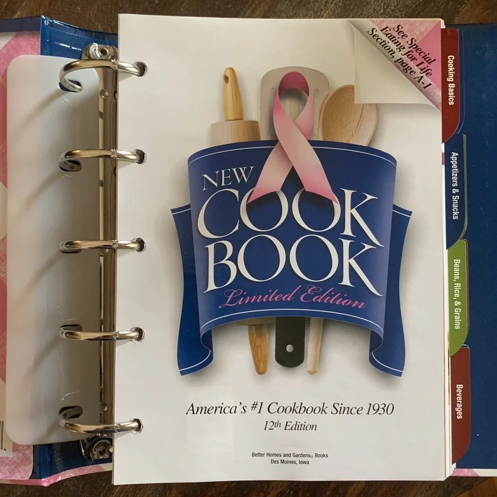 Better Homes & Gardens New Cook Book 5 Ring Pink 2005 Hardcover‎ illustrated